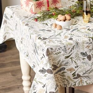 NWT Sparkle Sprigs Christmas Greenery tablecloth 70 inch round